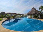 ¡ DREAM DIAMANTE EN VENTA CASA AMPLIA CON JARDIN Y CLUB...