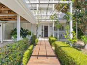 DREAM FAMILY HOME WHERE BEACH HOUSE MEETS COUNTRY SIDE