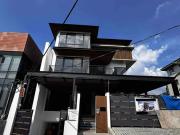 Dream Home Alert! 4 Storey Luxury House with Pool in...