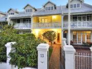 “Dream Location opposite Hyde Park!”