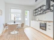 Dreamlike 2 room apartment with modern flair directly on...
