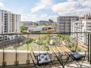 Dreamy Landstraße 1BR w/ Large Balcony, walk to Metro...