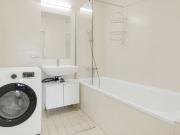 Dreamy Landstraße 2BR w/ Elevator & Playglound, Calm... Dreamy Landstraße 2BR w/ Elevator & Playglound, Calm...