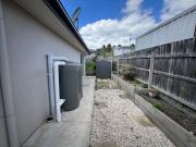 Dreamy Modern Townhouse in Quiet Suburb