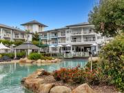 Dual key apartment overlooking main pool to ocean