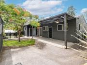 Dual Living, 2 Residences on Large Block in School Catchment