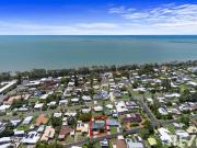 Dual Living Coastal Retreat in the Heart of Torquay