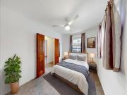 Dual living Cottage with Air conditioning and Pool