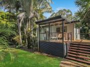 Dual Living Opportunity in the Heart of Macleay! Dual Living Opportunity in the Heart of Macleay!