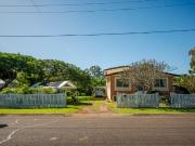 DUAL LIVING WITH WATER VIEWS ON A HUGE DOUBLE BLOCK!