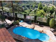 Duas Casas à venda no Condomínio Quintas do Sol