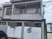 Duas casas independentes 5 Quartos com Quintal Pavuna