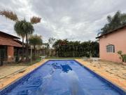 Duas casas no terreno | Próxima à portaria | Aceita...
