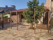 duas casas tres dormitorios e um dormitorio 2 garagens