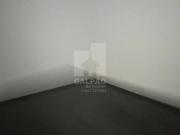 Duas lojas de rua bem localizada praticamente em vao...