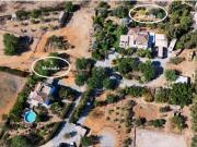 Duas moradias com piscina e terreno em Tavira, Algarve