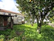 Duas Moradias T2+T1 com logradouro em Santa Cruz do...