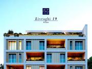 DUE LOCALI PIANO ALTO CON BALCONE E CANTINA