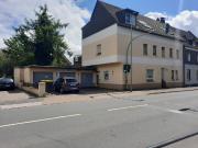 Duisburg Homberg Mehrfamilienhaus + Garagen
