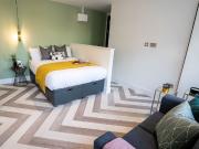 Duke Street, Manchester M3, 1 bed flat to rent, £1,385...
