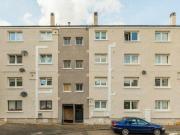 / Dumbryden Grove, Edinburgh, 2 Bedroom Flat