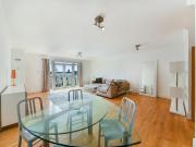 Dunbar Wharf, London E14, 2 bed flat to rent, £2,752 pcm...