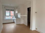 Dunkerque, F2 avec balcon et accès à une cour privée...