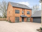 Dunmow Road, Flitch View, Takeley, 5 Bedroom Detached