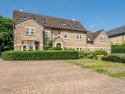 Dunstarn Drive, Adel, 3 Bedroom Apartment