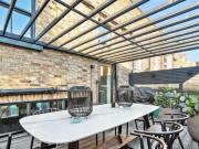 Dunworth Mews, London, 2 Bedroom Apartment
