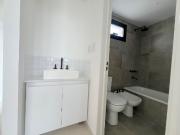 DÚPLEX 1 DORMITORIO DE CATEGORÍA EN POZO, LA PLATA