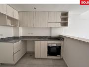 Duplex 2 ambientes al frente en venta Parque Centenario,...