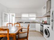 DUPLEX 3 AMBIENTES VENTA TURDERA QUINCHO y COCHERA