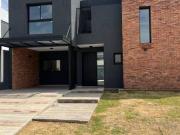 DÚPLEX 3 DORMITORIOS A ESTRENAR EN SAN IGNACIO VILLAGE