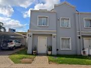 Duplex 3 dormitorios con dos cocheras! APTO CREDITO en...