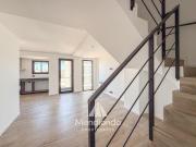 Dúplex 4 amb. COCHERA DOBLE Doble balcón y terraza...