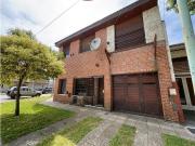 Dúplex 4 ambientes con cochera sin expensas Funes 100 La...