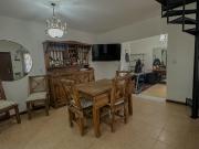 DUPLEX 4 AMBIENTES CON SOTANO A 1 CUADRA DE AV RIVADAVIA...