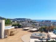 Duplex 5 pièces avec vue panoramique et rooftop privé...