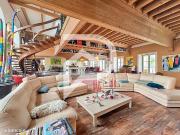 Loft 6 pièces 345 m²