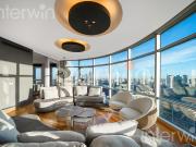 Duplex 7 ambientes con 3 cocheras Pto. Madero VENTA