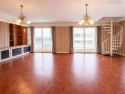 Duplex 7 pièces 143 m²