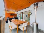 Duplex amoblado con terraza implementada y vista panoramica