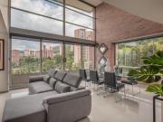 Duplex Amoblado poblado con vista cerca cc Tesoro