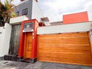 Dúplex amplio con terraza y 4 dormitorios en Surco