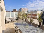 Duplex, terrasse, parking, ménage inclus