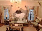 Duplex banglow for sell 300 yard