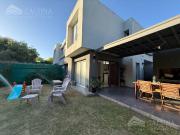 Duplex casa en venta El Rodeo Villa Warcalde