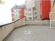 DUPLEX CÉNTRICO CON TERRAZA