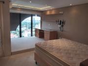 Duplex com 1 dormitãrio e muito espaãoso